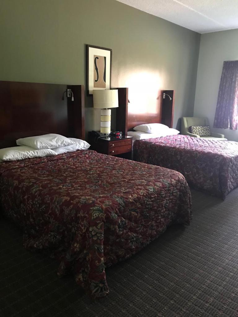 Central City Cci Express Inn מראה חיצוני תמונה